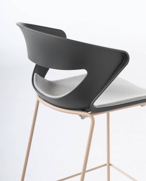 Kicca Stool 02